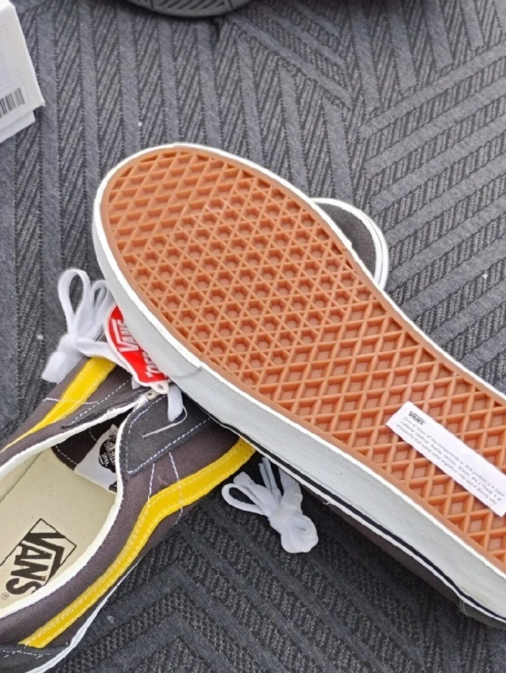 Vans Men's Gray and Yellow Low-Top Sneakers